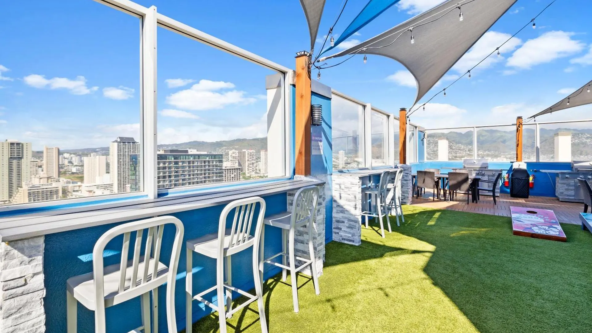 Pacific Monarch 1Br With Great Ocean Views And Rooftop Pool! Гонолулу
