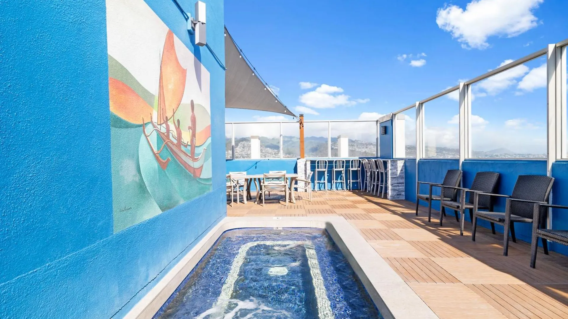 Апартаменты Pacific Monarch 1Br With Great Ocean Views And Rooftop Pool! Гонолулу США