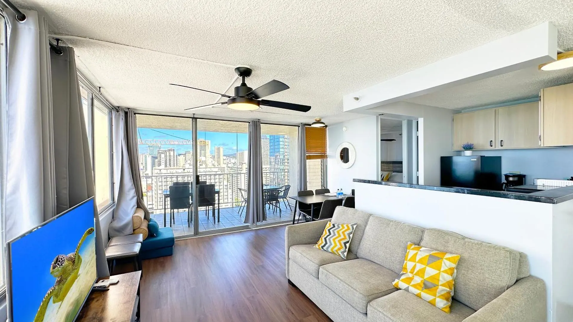 Апартаменты Pacific Monarch 1Br With Great Ocean Views And Rooftop Pool! Гонолулу США